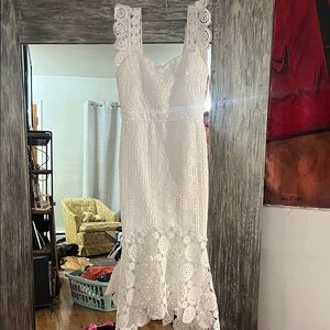 Elegant White Lace Midi Dress